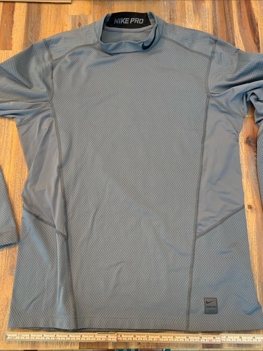 Nike Pro Dri-Fit fitted/size large. - Picture 9 of 12